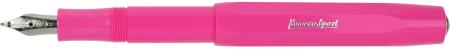 Stylo-plume Sport Skyline rose. Pointe extra-fine. Etui cartonn�.