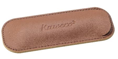 Pochette Sport Eco Brandy en cuir de vachette brun pour 2 stylos. Impression Kaweco.